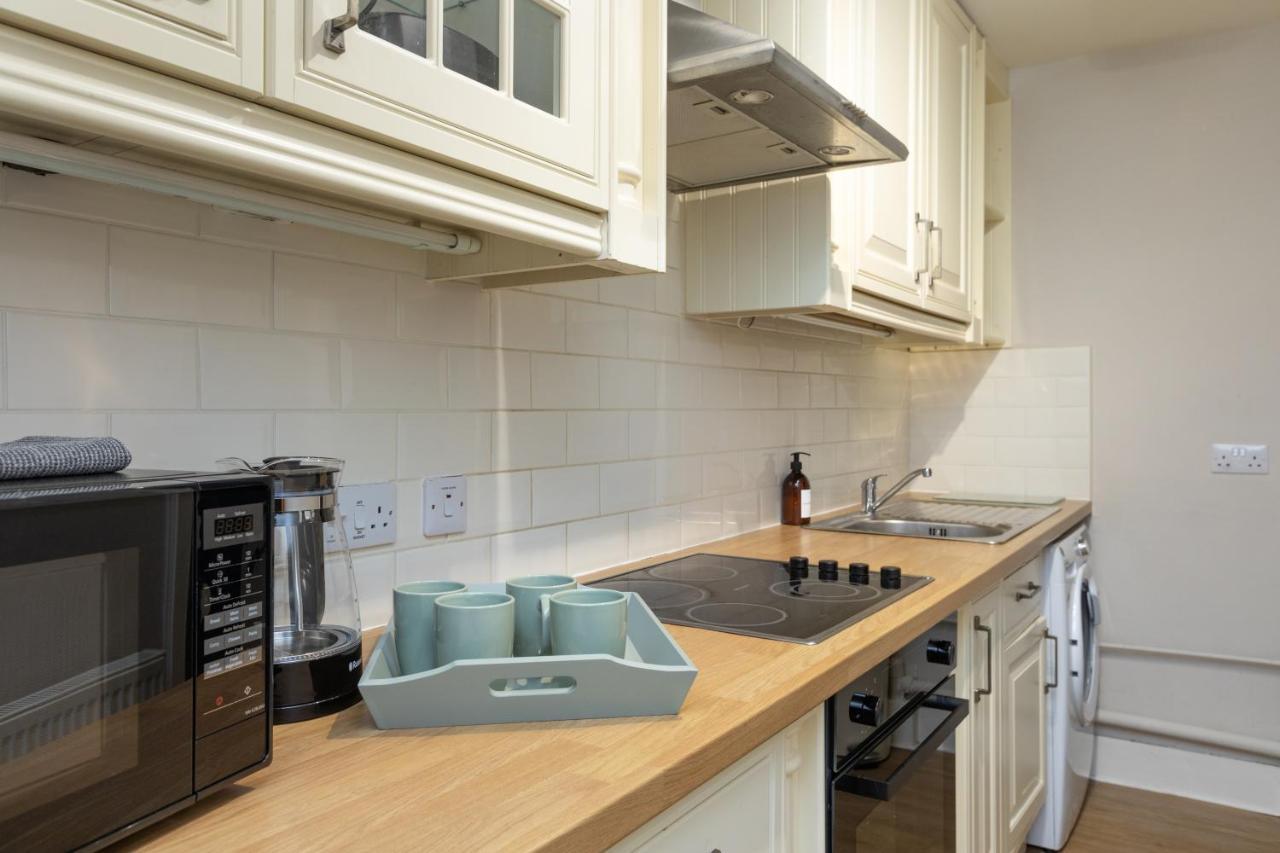 The Edinburgh Meadows Apartment Exterior photo