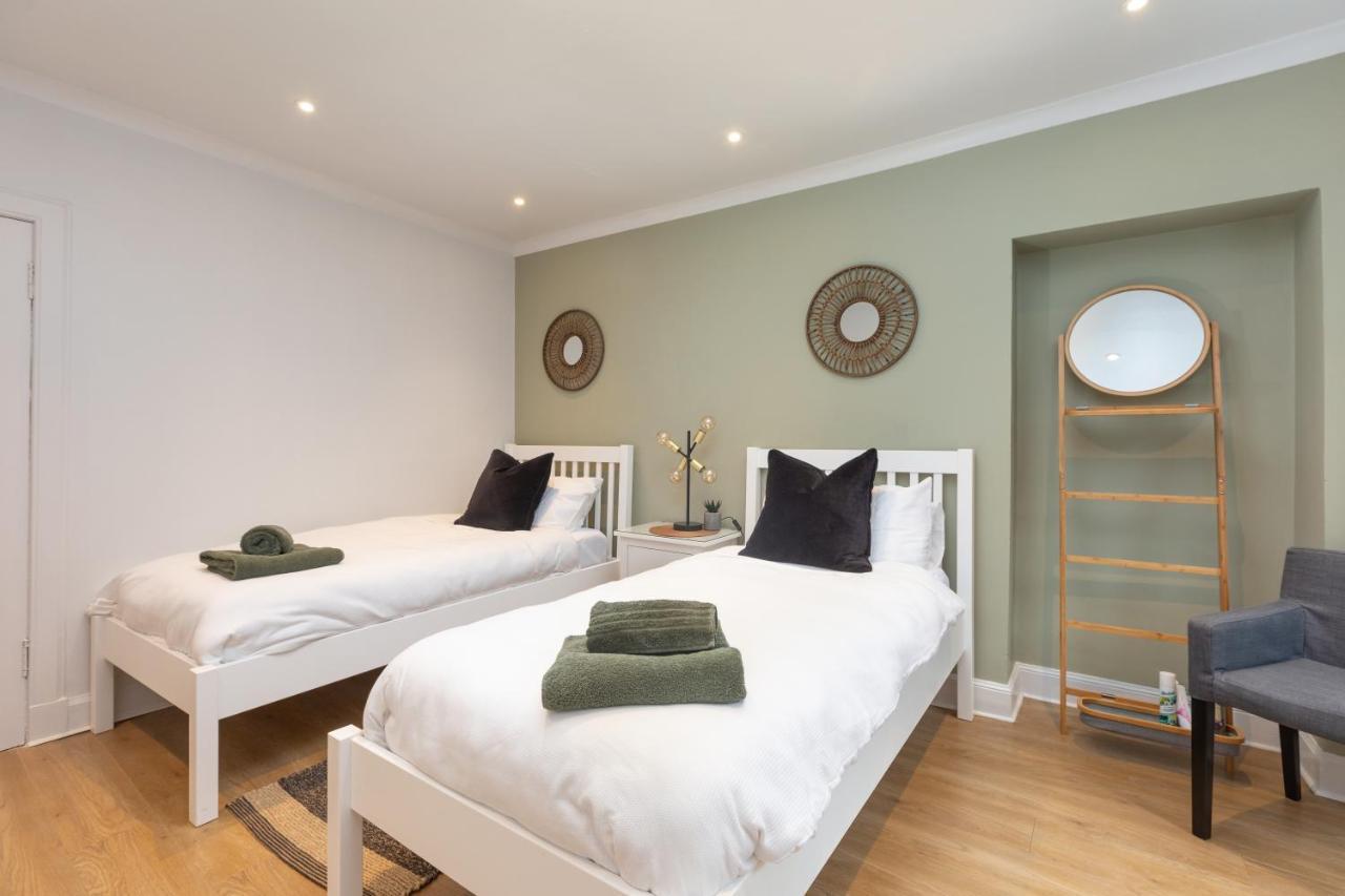 The Edinburgh Meadows Apartment Exterior photo